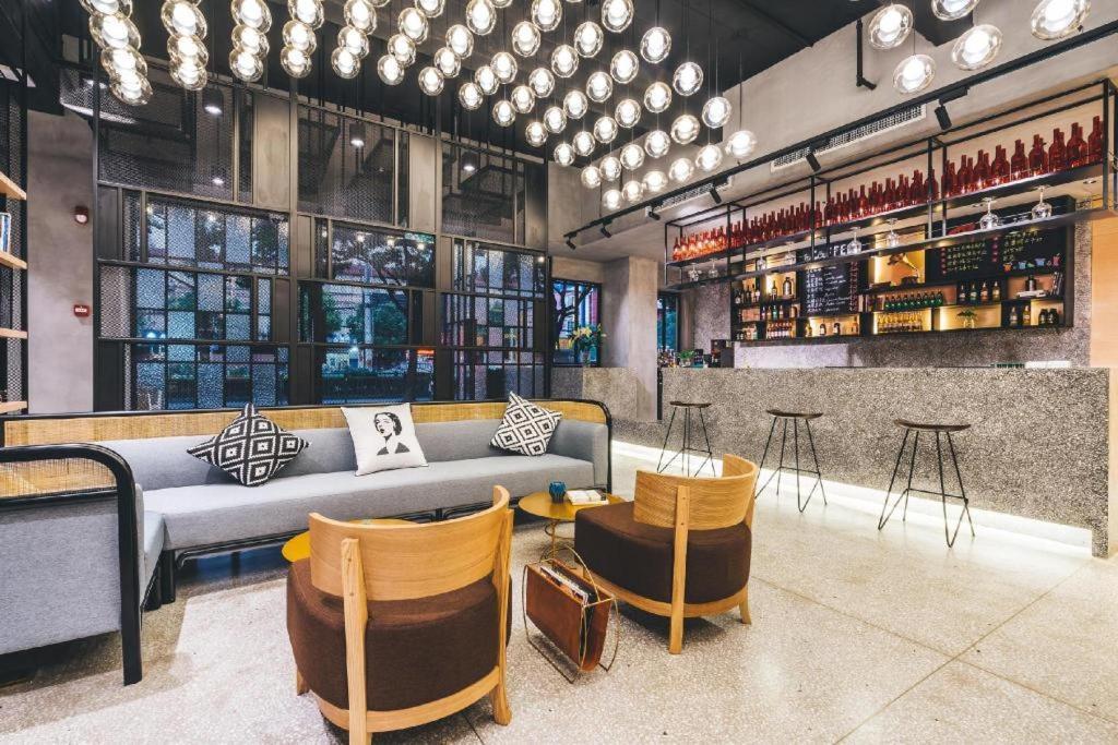 Atour X Hotel Shanghai Pudong Airport Chuansha Bagian luar foto