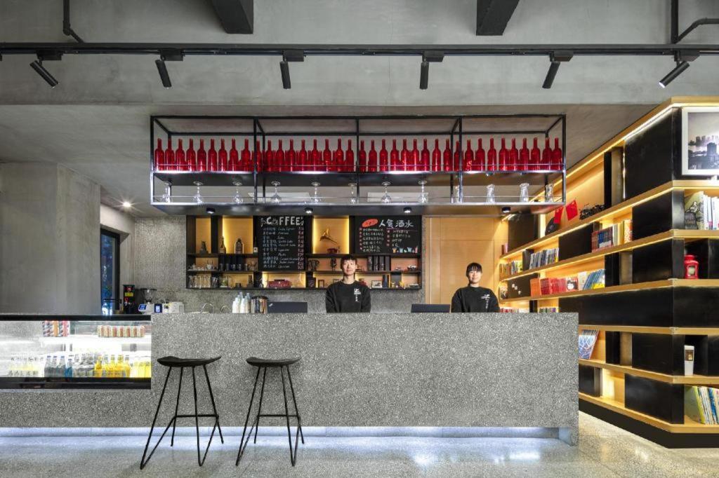 Atour X Hotel Shanghai Pudong Airport Chuansha Bagian luar foto