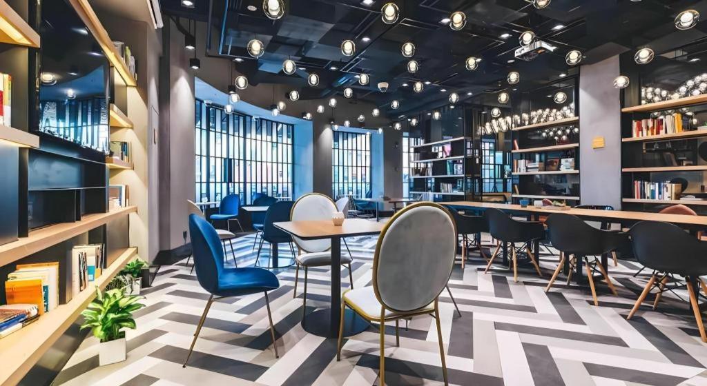 Atour X Hotel Shanghai Pudong Airport Chuansha Bagian luar foto
