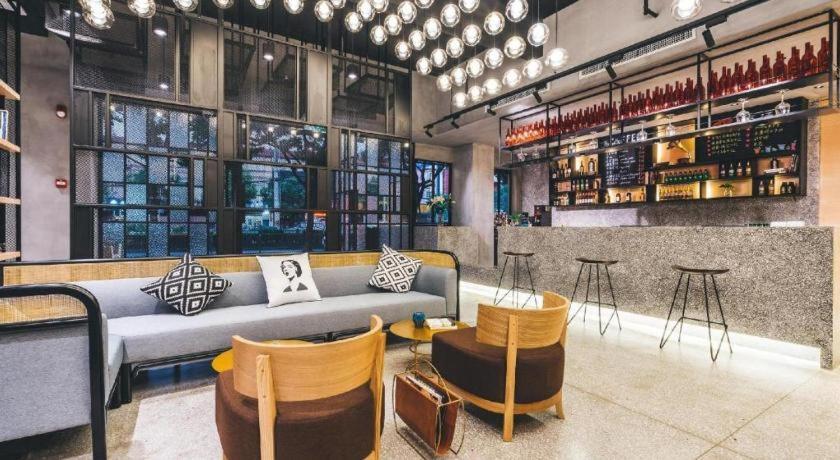 Atour X Hotel Shanghai Pudong Airport Chuansha Bagian luar foto